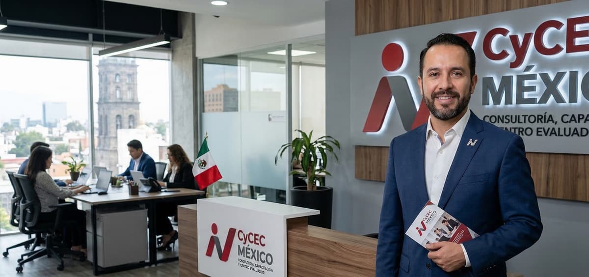 Equipo profesional en capacitación